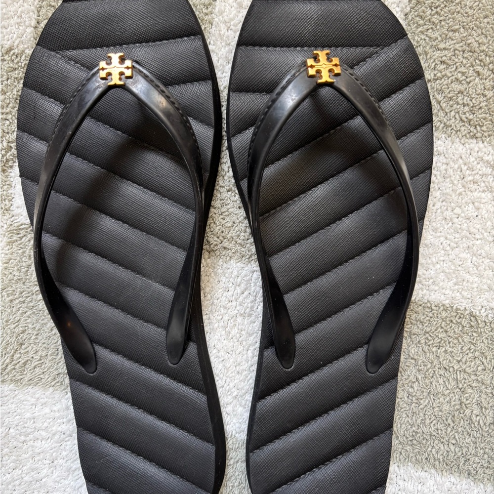 Tory Burch Black and Gold Sandals with Elegant Design